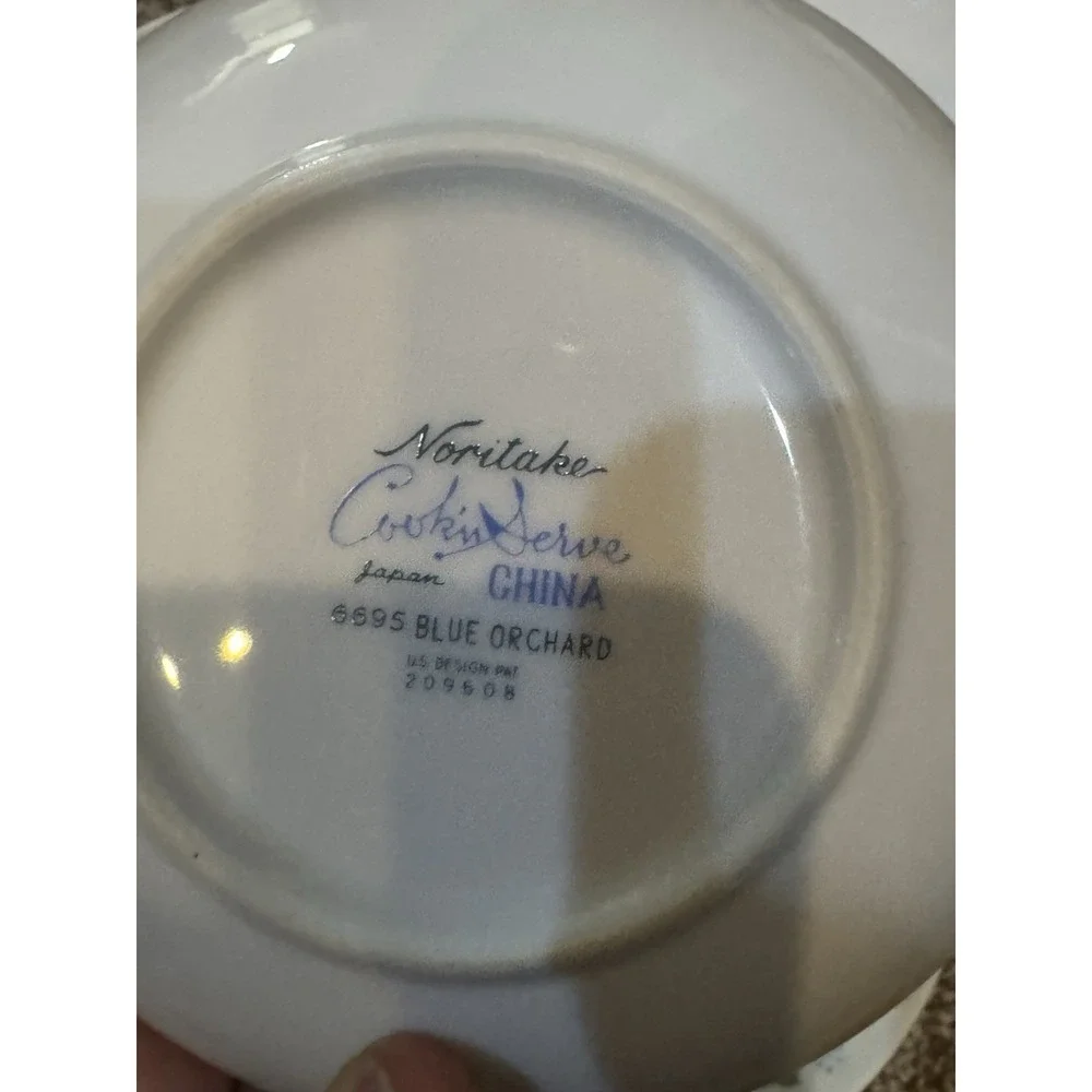 Noritake Blue Orchard ‎ Fruit Plate